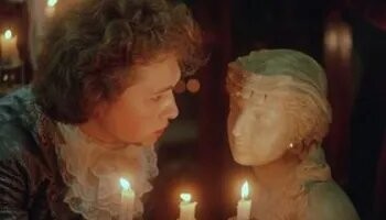 Ну эта статуя на Мосфильме, во многих картинах снималась.