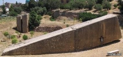 Как огромные блоки доставлялись на вершины пирамид