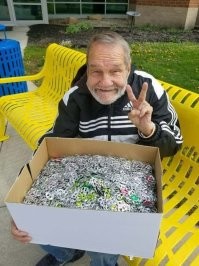 Бусики жене сделает.Или себе.