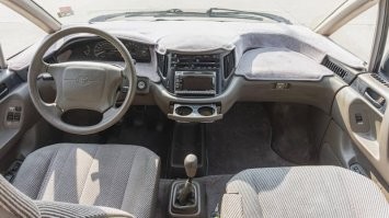 Toyota Previa  чем не угодила ? Единственное тогда гибридов не было )