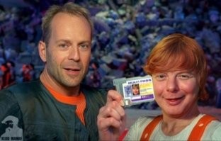 Весёлая подборка киноманских мемов и шуток