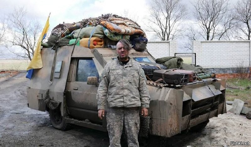 Ага... Щирые побратымы всегда "спасают"  имущество простых украинцев.