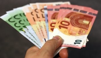 Bitte! Nehmen Sie schnell!