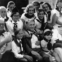 10 апреля 1980 года Джанни Родари вернулся из путешествия в Советский Союз и был госпитализирован из-за образовавшегося тромбоза в ноге.
Через четыре дня-14 апреля он скончался в Риме на шестидесятом году жизни от осложнений после хирургической операции на вене ноги