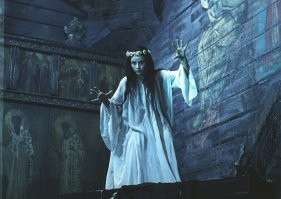 30 страшных кадров из фильмов, которые невозможно забыть