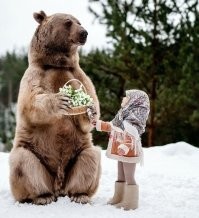 Девушка создаёт сказочные фото детей с дикими животными