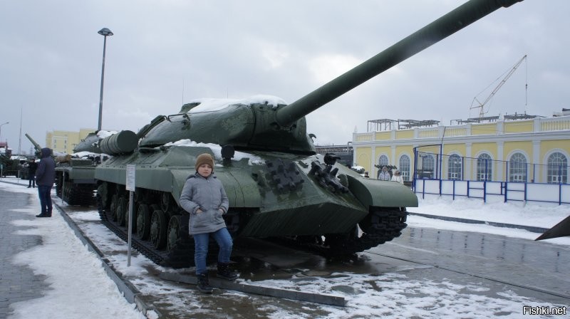 23 (!) февраля 2022 года. Музей военной техники Верхняя Пышма, Свердловской области. 
Возле танка мой младший внук.