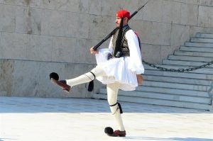 А тут, чтобы пенделя можно было отвесить, но больно не было