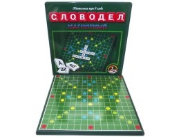 "Словодел" существует. Продаётся.
А в Советском Союзе игра называлась "Эрудит". И тоже выпускается до сих пор. Считаю, что "Эрудит" удобнее и богаче по возможностям. Там больше букв и есть удобные ячейки на поле. Слова не разбегаются.