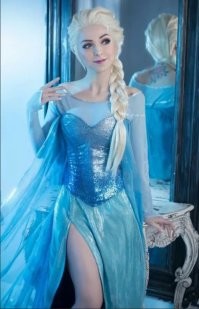 С Эльзой не очень попала, ее даже косплеят лучше.