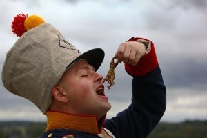 Как? Очень просто.... Кастрюлька  - это лишнее.