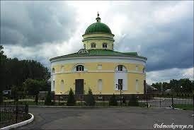 А у нас вот такое!
Никто толком не знает зачем оно было построено.