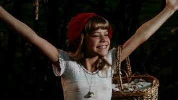 И зелёный попугай!