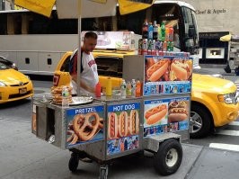 Когда просто dog стал hot dog.