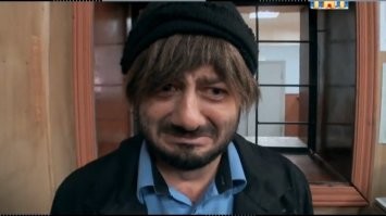 И вопрос - это люди уже убившие наших, их отпустили, и они опять будут убивать. Ну может и нет - они ведь честное слово дали.
Ты считаешь, что можно понять и простить?