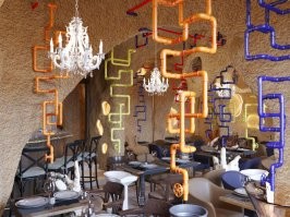 Ресторан "Крендель" в Москве, там в прошлом году мой полтинник гуляли...