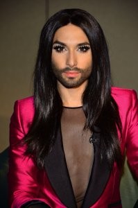 Продается за кубометр горячей воды сейчас