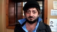 Всякий может оступится! Ну по крайне мере так бабы оправдывают любой свой заскок! Нельзя же вот так перечеркивать 10 лет совместной жизни!
