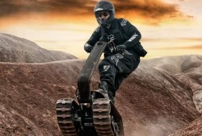 Это танкисты пойдут. У них форма есть. А данные в военкоматы фирма уже слила