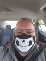 Слава, 58, на фишках давно, зарегистрировался 8 лет назад.
Рига, Латвия (давно) теперь Mountain View, CA (уж 30 лет как).
Секьюрити.