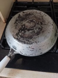 Рекомендую чтоб не париться. Брал в Леруа, гелеобразная двухслойная херабора. Намазываешь кисточкой пожирнее и оставляешь на полчаса под стретч-плёнкой. Потом сковыривается всё хоть деревянной палкой. Кёрхера под руками не было, плохо.