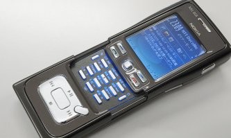 Автор хоть бы фото самого телефона выложил. Школота же и не помнит уже, что когда то Нокиа правила бал на рынке мобильников.