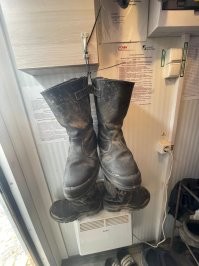 Во многих случаях кусок проволоки был бы лучше.