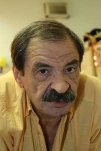 Для тех, кто не понял кто это, это жена и сын Ильи Олейникова.