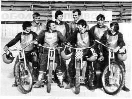 Вот это фото, команда "Тайфун", Элиста, начало сезона 1980 года!