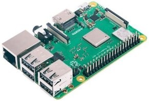 немного занудства - Raspberry Pi 3B+ это не смартфон, а микрокомпьютер. вот такой:
