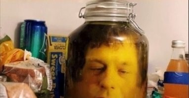Третий не лишний — третий запасной. Пост об изменах