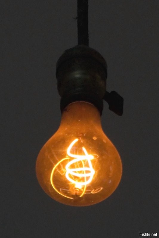 «Столетняя лампа»   лампа накаливания, находящаяся в пожарной части города Ливермор, Калифорния, горящая с 1901 года до настоящего времени с небольшими перерывами. Необычно высокий ресурс лампе обеспечила в основном работа на малой мощности   в глубоком недокале, при очень низком КПД.

Благодаря своей долговечности «Столетняя лампа» была занесена в Книгу рекордов Гиннесса и иногда приводится в качестве доказательства существования планируемого устаревания ламп накаливания более позднего производства. Лампа постоянно записывается на видео при помощи специально установленной веб-камеры, и видеозапись транслируется онлайн на официальном сайте.