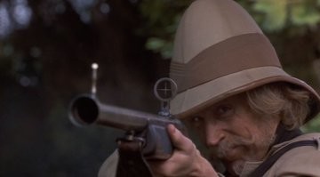 Страшное озеро скелетов: откуда там взялись останки 600 человек