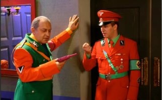 Всё это раскрашивание ассоциируется с