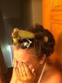 ...ем по лбу на