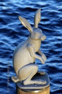 Интересные памятники, оригинальные скульптуры