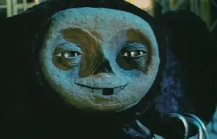 А мне интересно, было ли заплачено за использование образа Чебурашки в фильме "ДМБ"