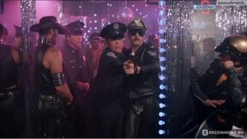 это не байкер, это <span style='color:gray'>[мат]</span>!!!