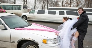 Не ищите здесь смысл. Здесь в основном маразм
