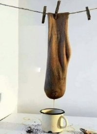 Тайна раскрыта, какая там вкуснятина.
Теперь ногти будут грызть ещё сильнее и глотать.