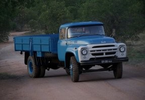 Для меня моделизм - это хобби, увлечение, от которого я получаю удовольствие. Не обязательно всё должно быть грязным, чумазым, пыльным и супер точным. Не надо навязывать такое мнение другим. Моделизм бывает разный, стоит об этом помнить.