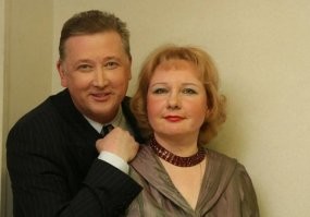 ... а я такой: "- Где то видел...", а оно вон что! 

Валентина Коркина и Виктор Остроухов.