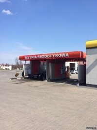 На свете много интересных стран)