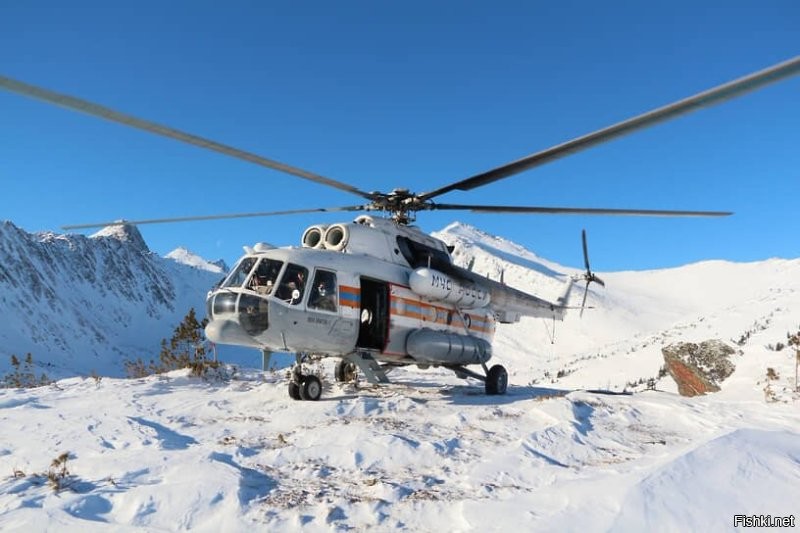 Самая опасно расположенная высокогорная хижина в мире