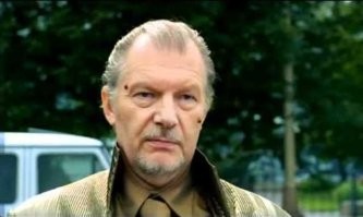 Про руль, который оторвался и про то как Гагарин пытался откачать Серёгина, было очень интересно.  Ещё давай...