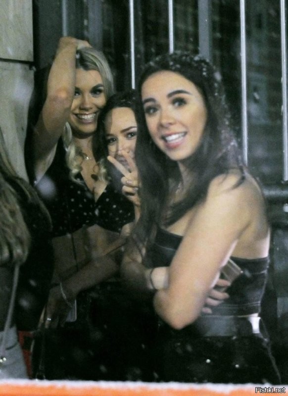 Молодежь Ньюкасла нашла очередной повод накидаться, решив отпраздновать начало февраля...