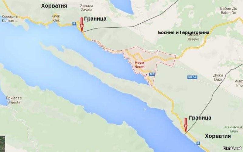 Босния имеет микроскопический выход в Адриатику (~20 км береговой линии), но прибрежные воды принадлежат Хорватии. Так что ноги помочить они все же могут