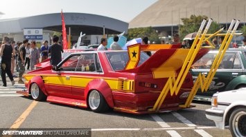 17 нетипичных автомобильных глушителей