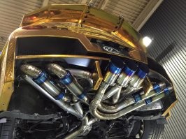 17 нетипичных автомобильных глушителей