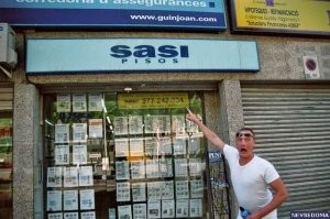 Не ищите здесь смысл. Здесь в основном маразм